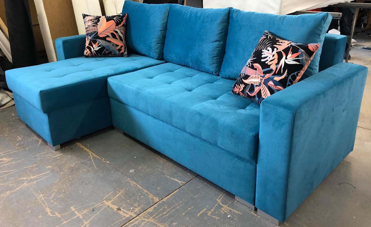 90996017_492662781637641_2592112835873996800_n_Easy-Resize.com blank