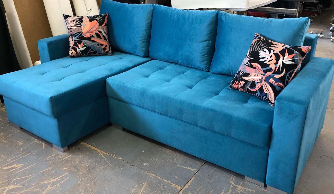 91381264_204341614189755_8867800550641500160_n_Easy-Resize.com blank